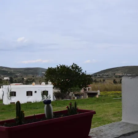 Smaragdi - Naxian Traditional House With Panoramic View At Eggares Village *